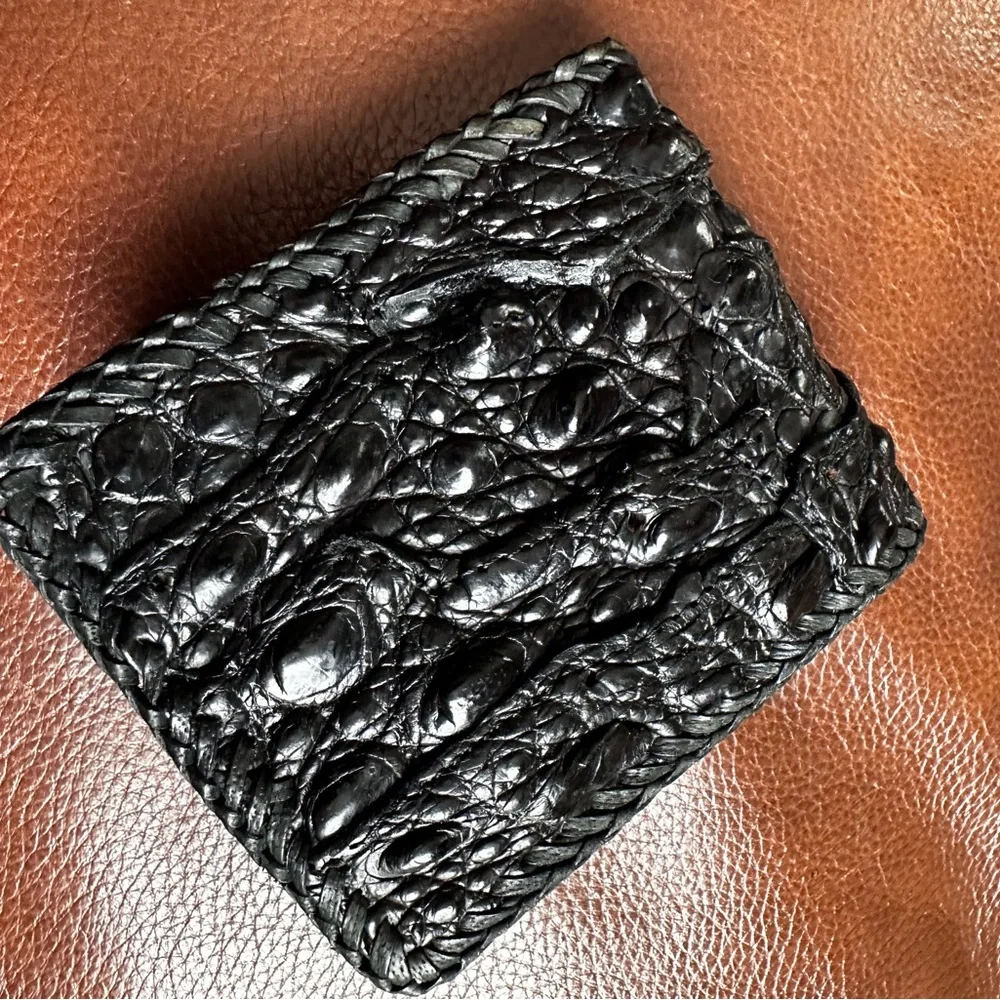 Saint Matainie Crocodile Bifold Wallet - Picture 12 of 14